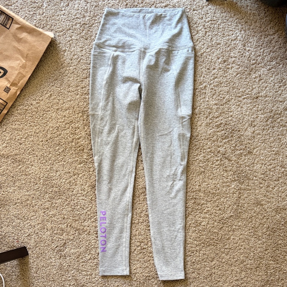 Peloton Light Gray High-Waist Leggings with Purple Logo